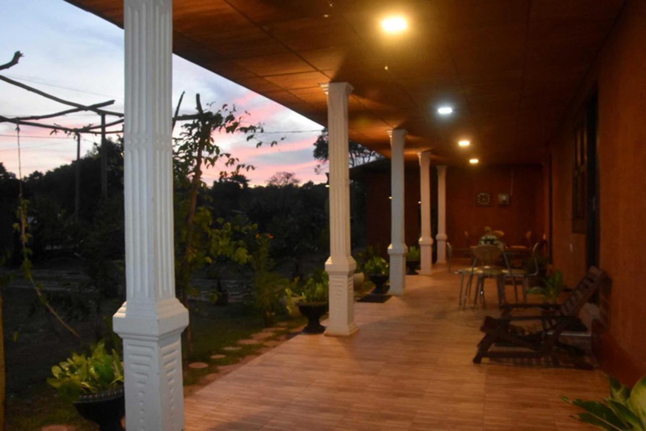 Meegahapokuna Resort Anuradhapura Εξωτερικό φωτογραφία