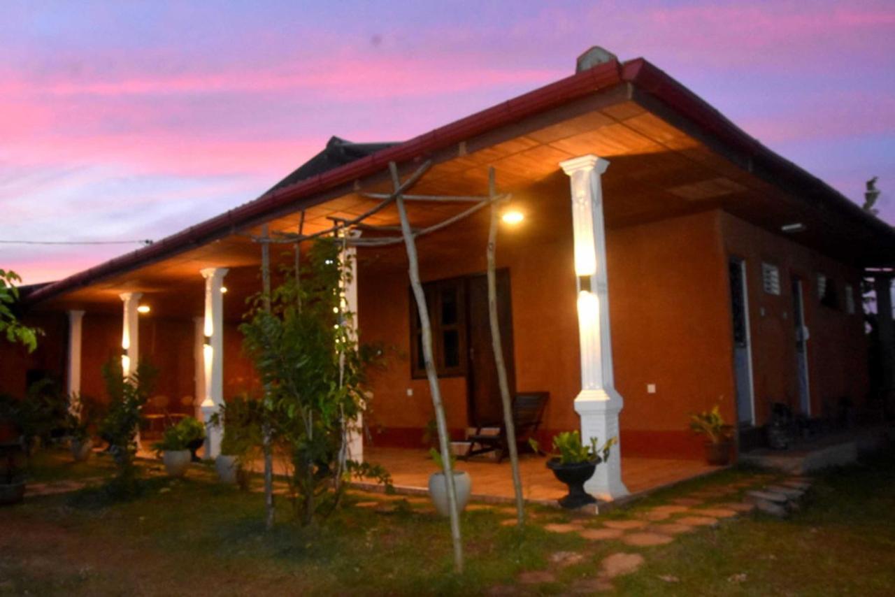 Meegahapokuna Resort Anuradhapura Εξωτερικό φωτογραφία