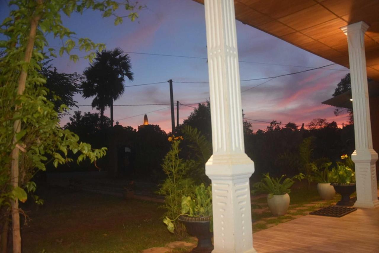 Meegahapokuna Resort Anuradhapura Εξωτερικό φωτογραφία